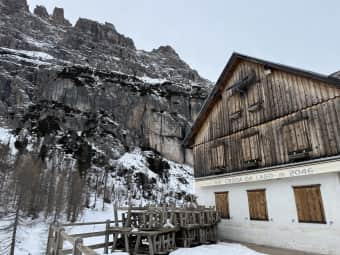 Invernale alla Croda da Lago 1