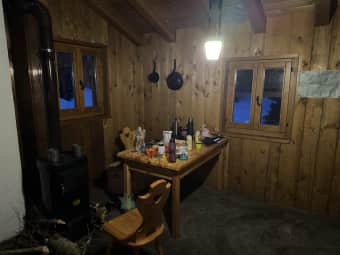 Bivacco invernale a Casera Frate de Sora 4